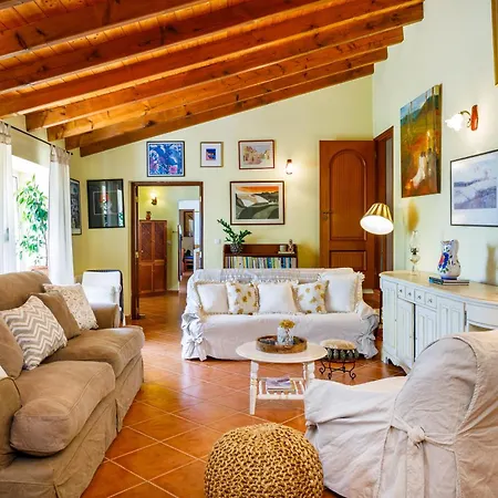 Fonte Fria House *