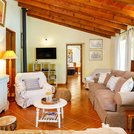 Villa Fonte Fria House *